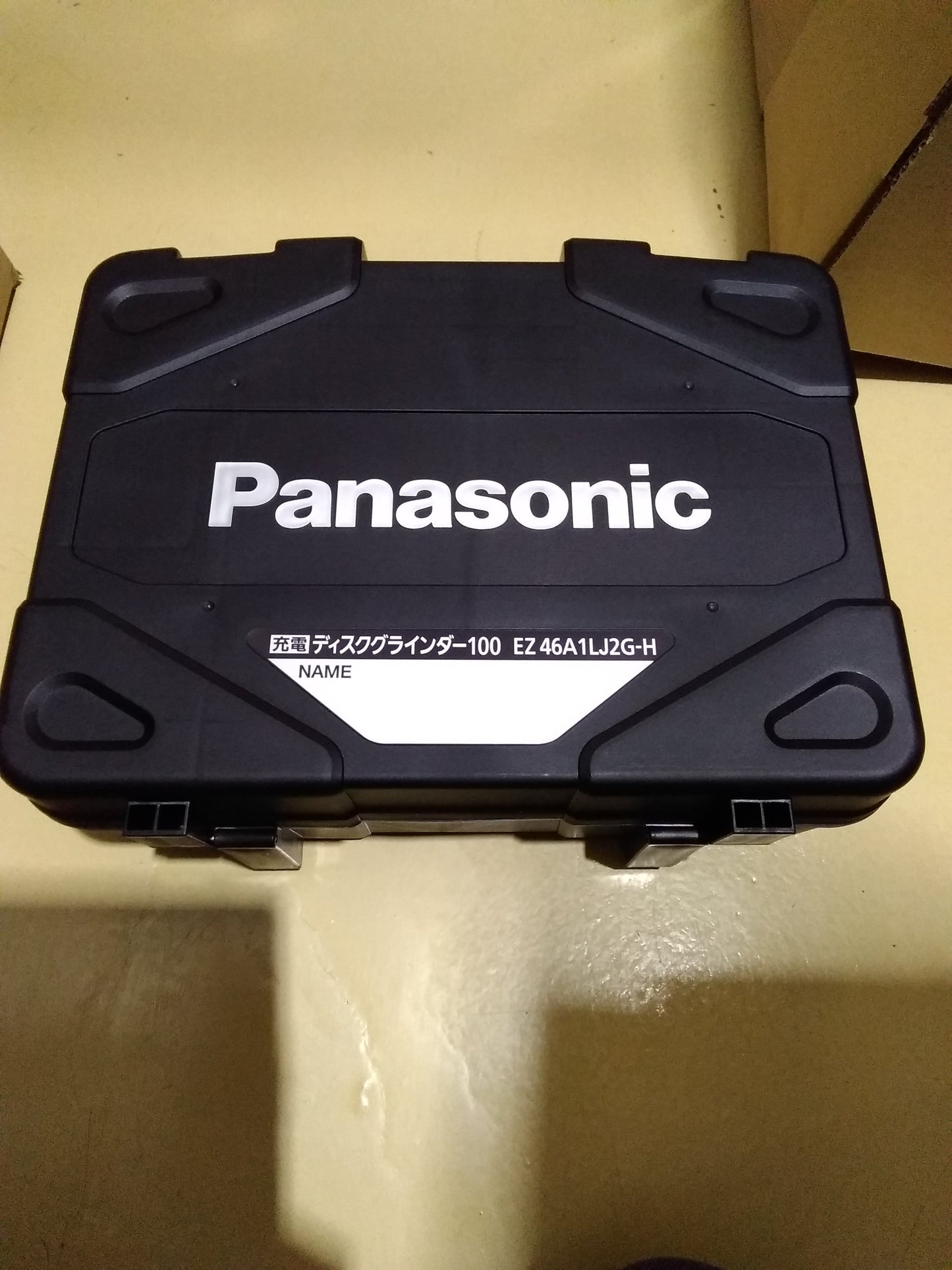 【新品】Panasonic 充電ディスクグラインダー EZ46A1LJ2GH
