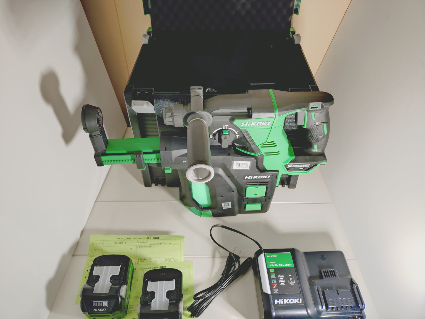 【定価５０％OFF・展示品】ハイコーキ　３６Vロータリハンマドリル　ＤＨ３６ＤＰＢ（２ＸＰ）