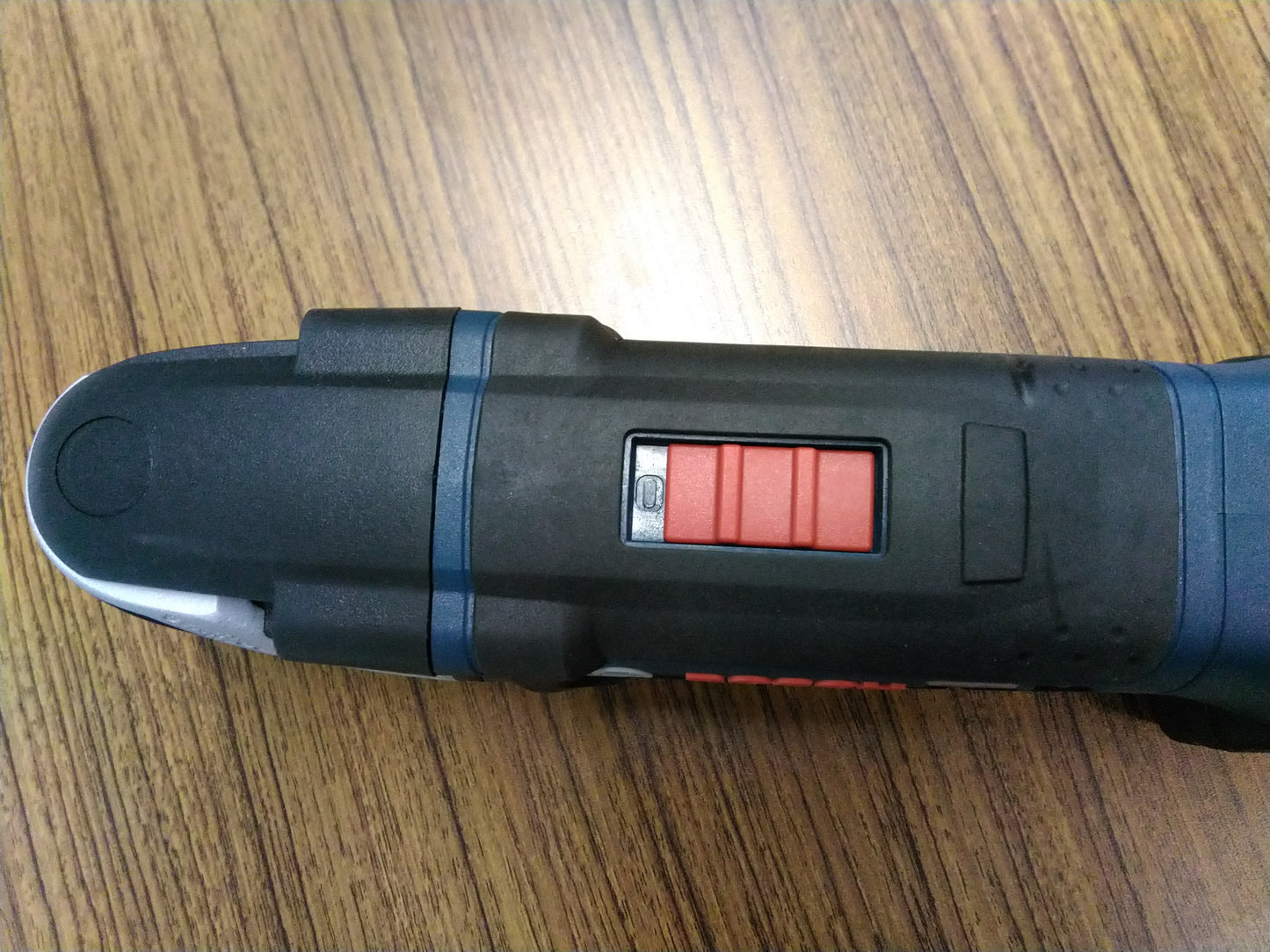 【展示品】BOSCH　18ｖ充電マルチツール　GMF18V-28